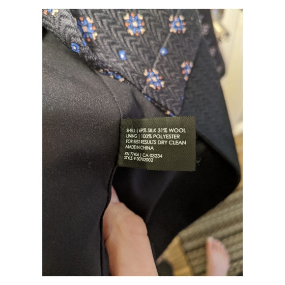 Club Monaco Alison Silk Wool Blend Blazer - Picture 3 of 3